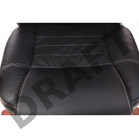 Кресло руководителя Бюрократ T-9923WALNUT/BLACK черный кожа крестовина дерево