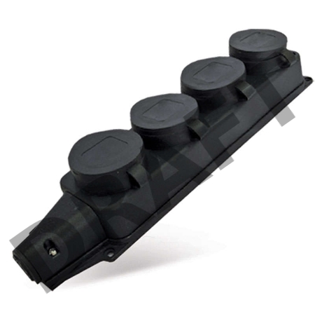 Розетка четырехместная настенная с заглушками c заземлением каучук 16А 250В IP44 (1029)