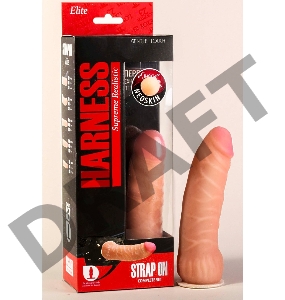 Страпон телесного цвета с регулируемыми трусиками - 15,7 см.