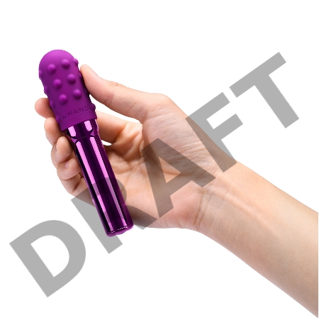 Фиолетовый жезловый вибратор Le Wand Grand Bullet с двумя нежными насадками