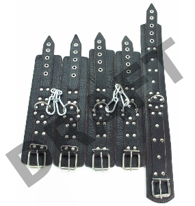 Набор фиксаторов из коричневой кожи