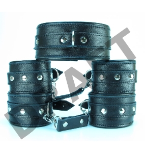 Набор БДСМ-аксессуаров из кожи: ошейник, наручники и оковы